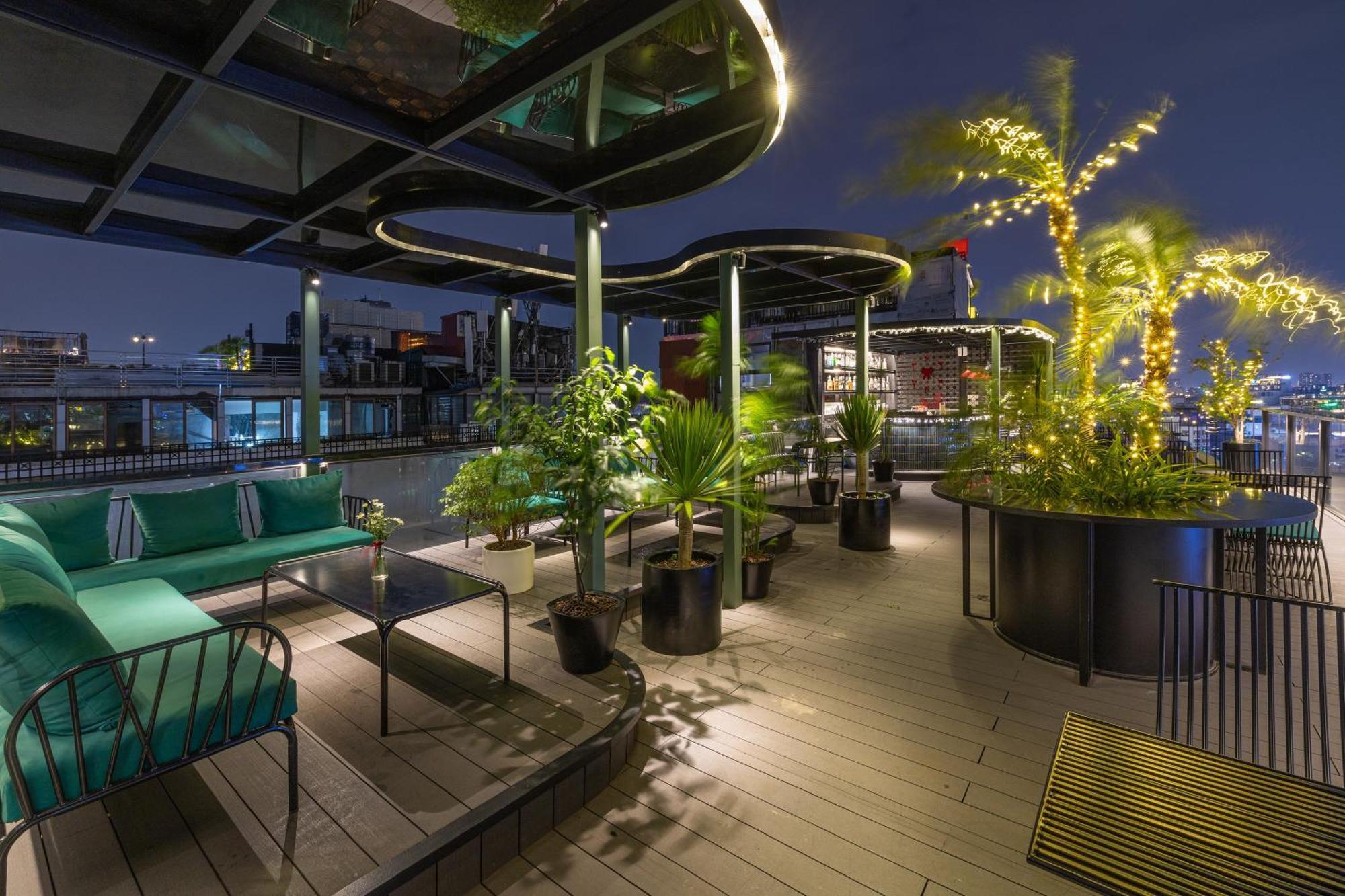 Golden Lotus Luxury Hotel — Photos 1